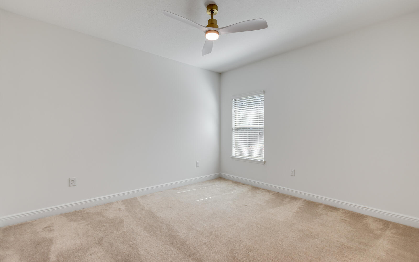 379 Whitman Way Freeport, FL 32439 - Photo 25 of 82 379WhitmanWay-26
