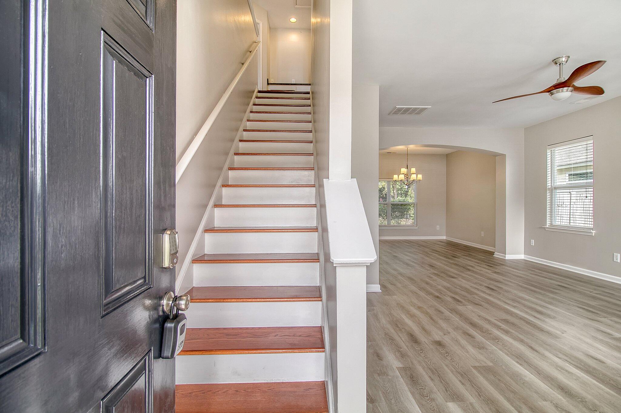 105 Deerpath Trail Summerville, SC 29486 - Photo 4 of 31 6-web-or-mls-CREM_105 Deerpath_006