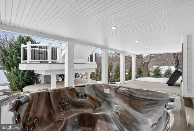 $2,670,000 | 7652 Greendell Lane, Highland, MD 20777