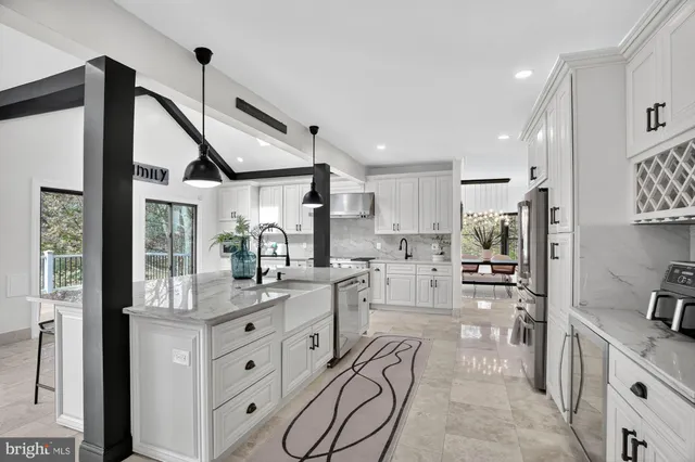 $2,595,600 | 7652 Greendell Lane, Highland, MD 20777