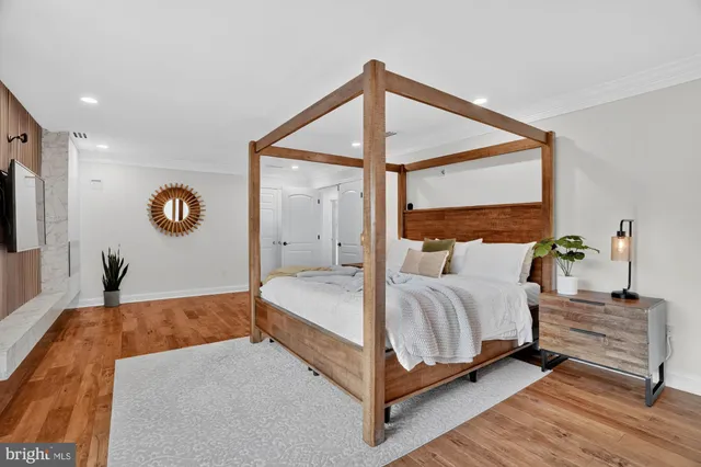 $2,595,600 | 7652 Greendell Lane, Highland, MD 20777