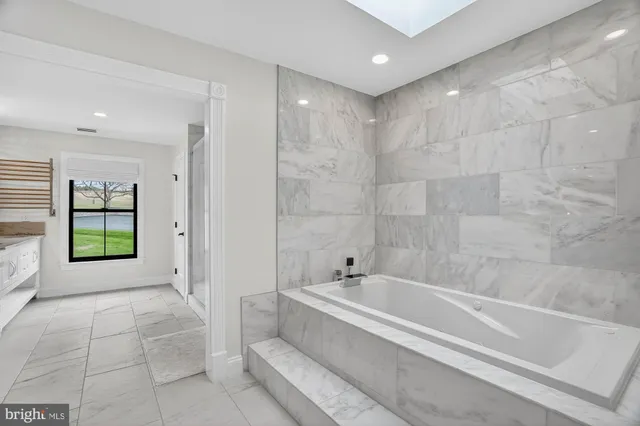 $2,595,600 | 7652 Greendell Lane, Highland, MD 20777