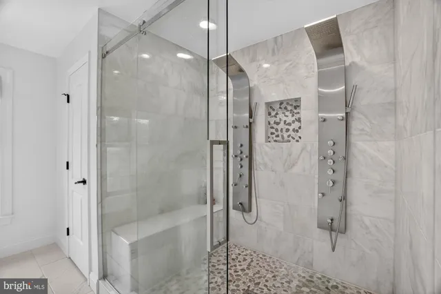 $2,595,600 | 7652 Greendell Lane, Highland, MD 20777