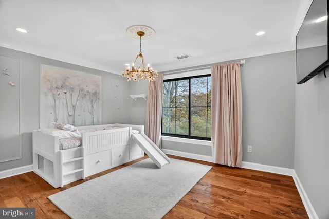 $2,595,600 | 7652 Greendell Lane, Highland, MD 20777