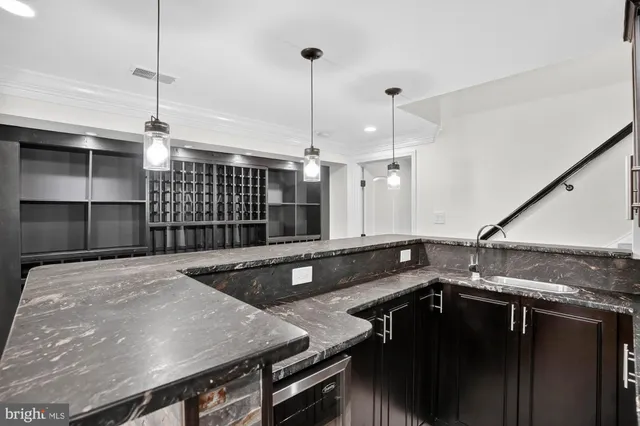 $2,595,600 | 7652 Greendell Lane, Highland, MD 20777