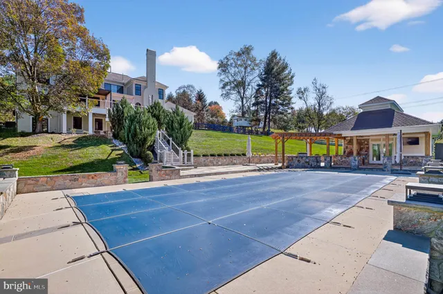 $2,670,000 | 7652 Greendell Lane, Highland, MD 20777