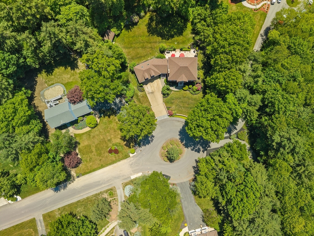 58 Shirley Road Raynham, MA 02767 - Photo 5 of 42