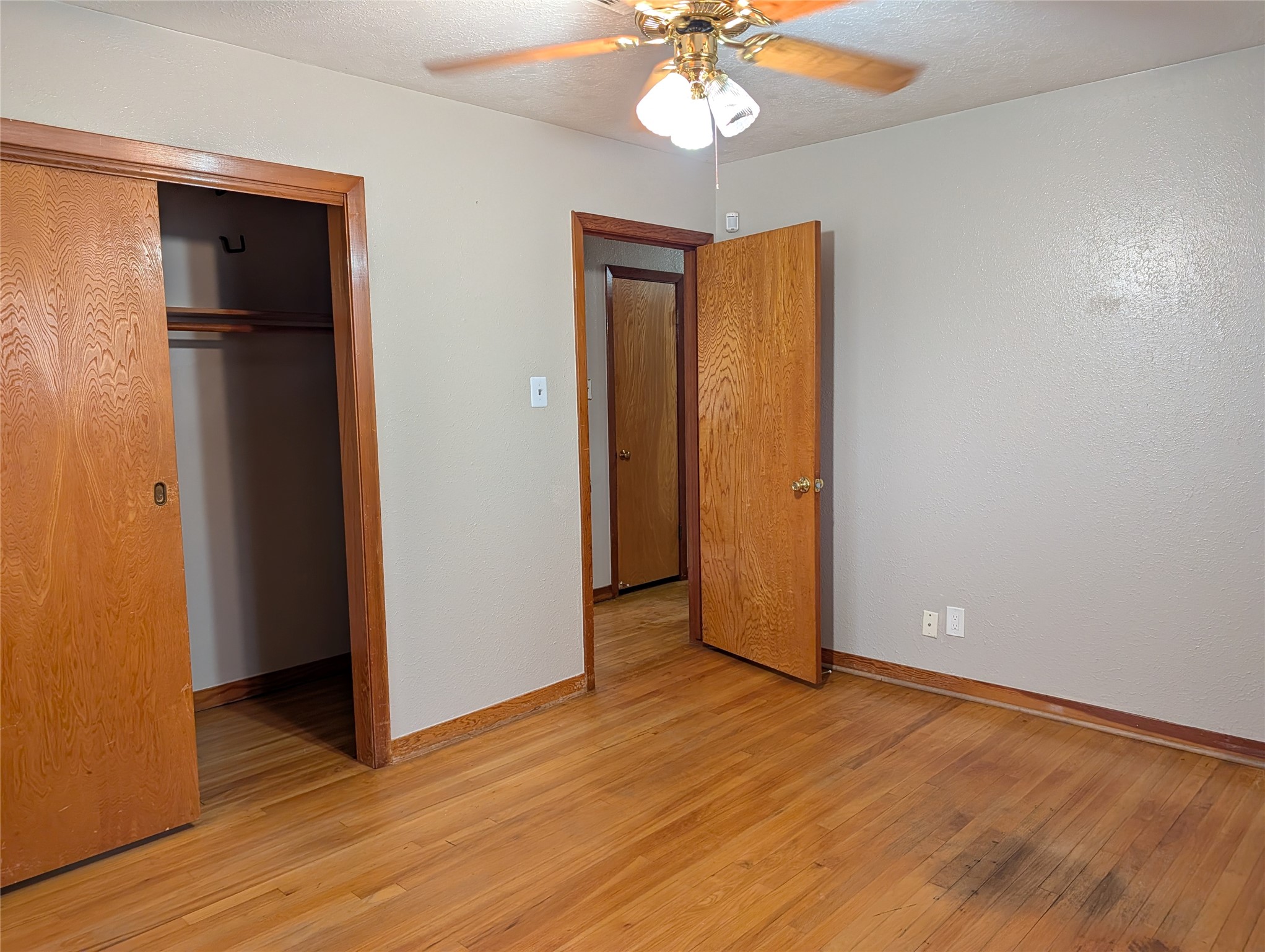 1605 Ruella Lane Pasadena, TX 77502 - Photo 12 of 17