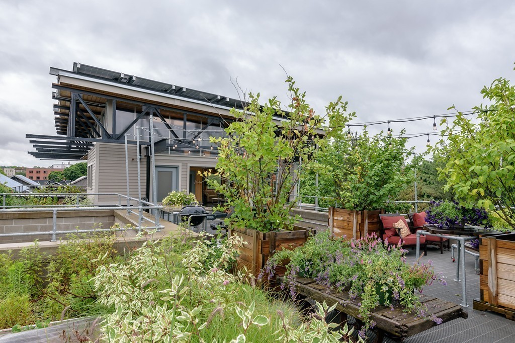 70 Howard Street, Unit PH Somerville, MA 02144 - Photo 4 of 30