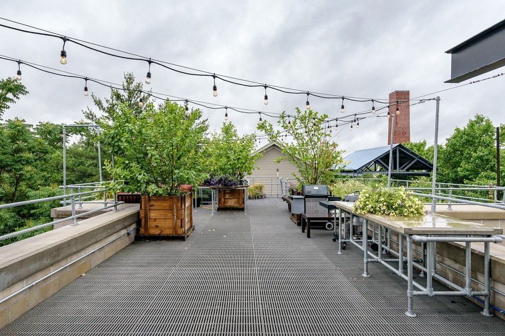 70 Howard Street, Unit PH Somerville, MA 02144 - Photo 5 of 30