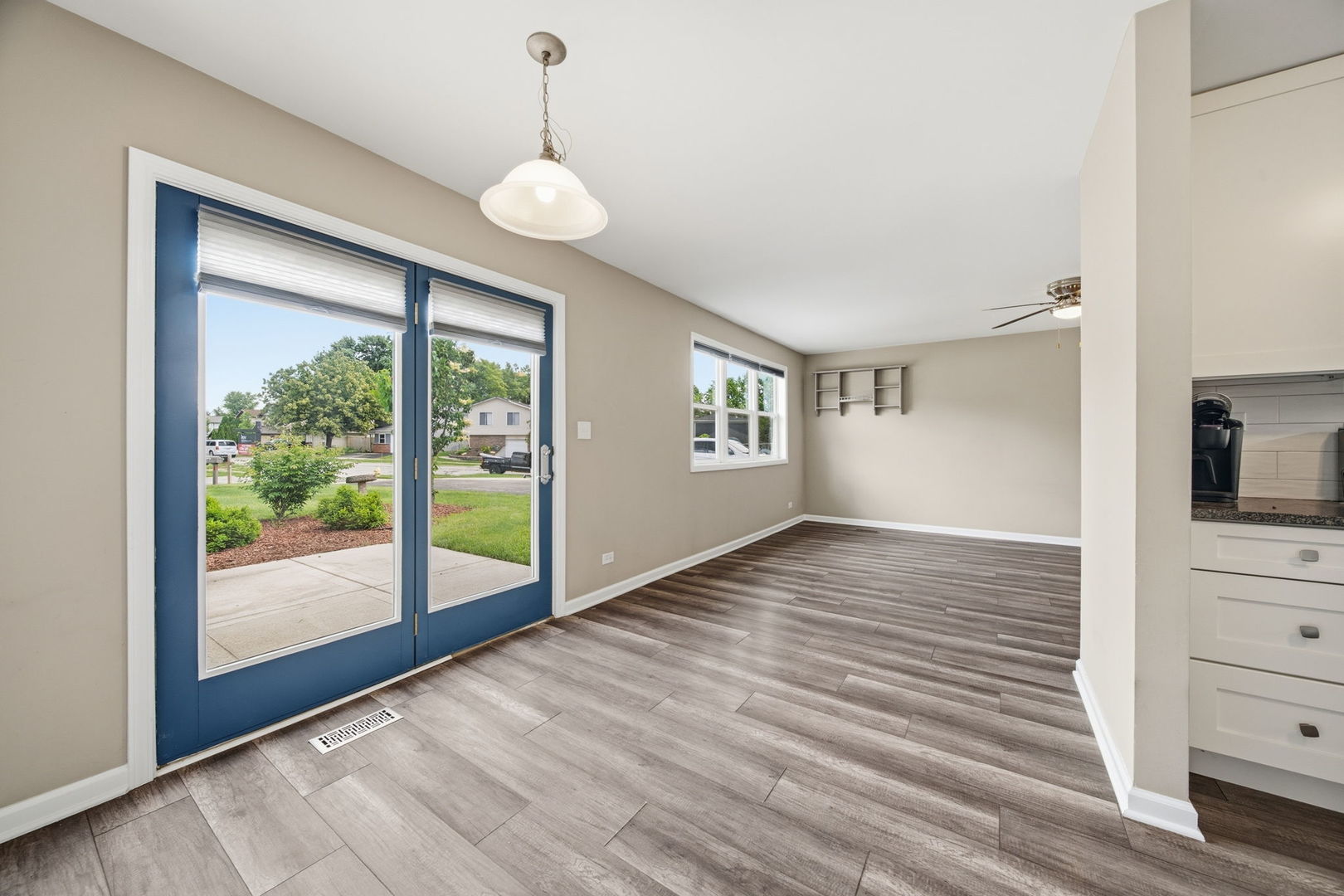 225 Mill Stream Drive Bolingbrook, IL 60440 - Photo 12 of 24
