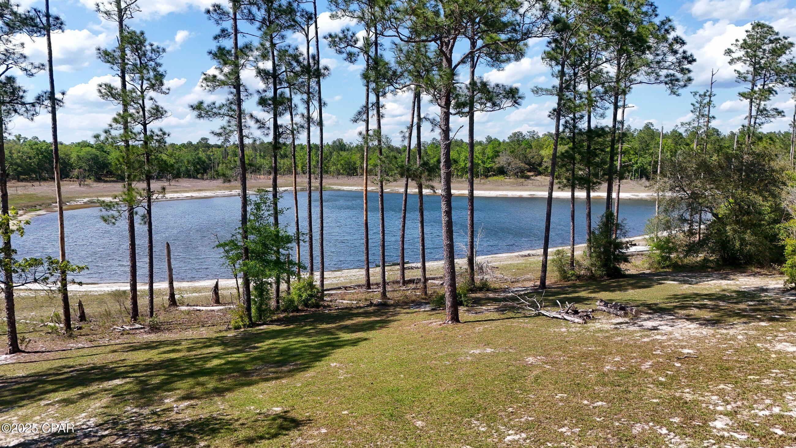 5026 Highway 77 Chipley, FL 32428 - Photo 12 of 59