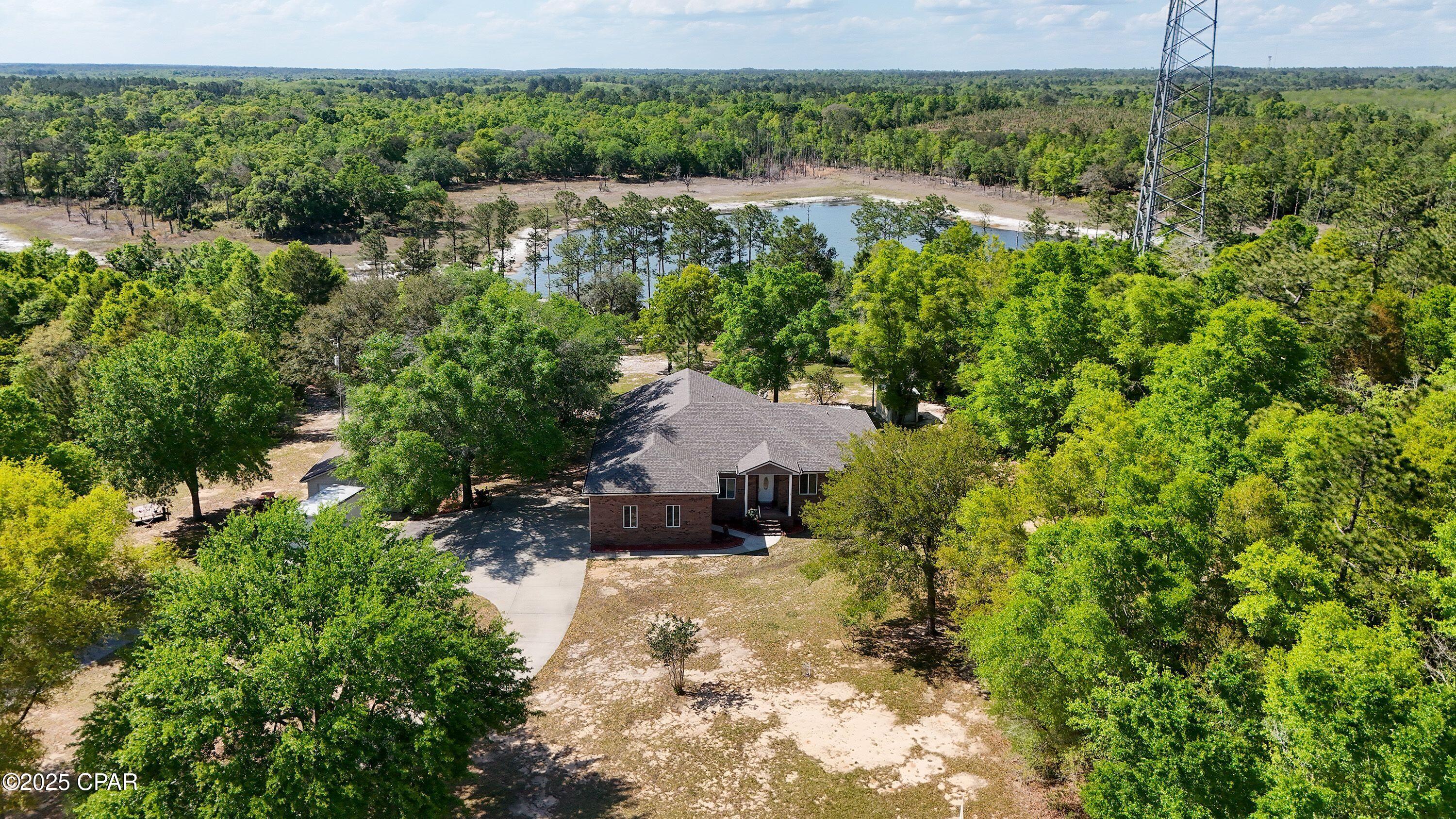 5026 Highway 77 Chipley, FL 32428 - Photo 25 of 59