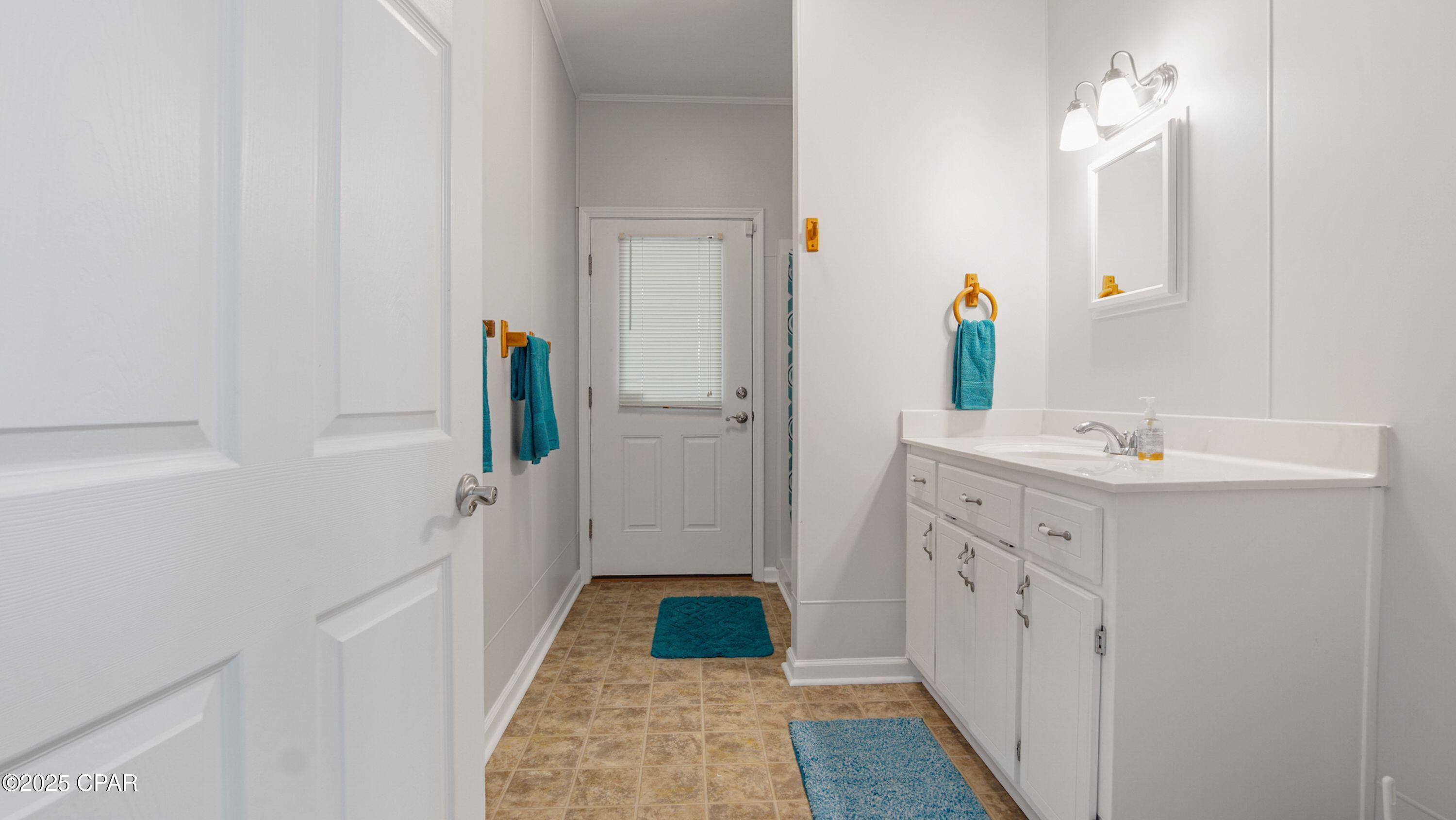 5026 Highway 77 Chipley, FL 32428 - Photo 27 of 59