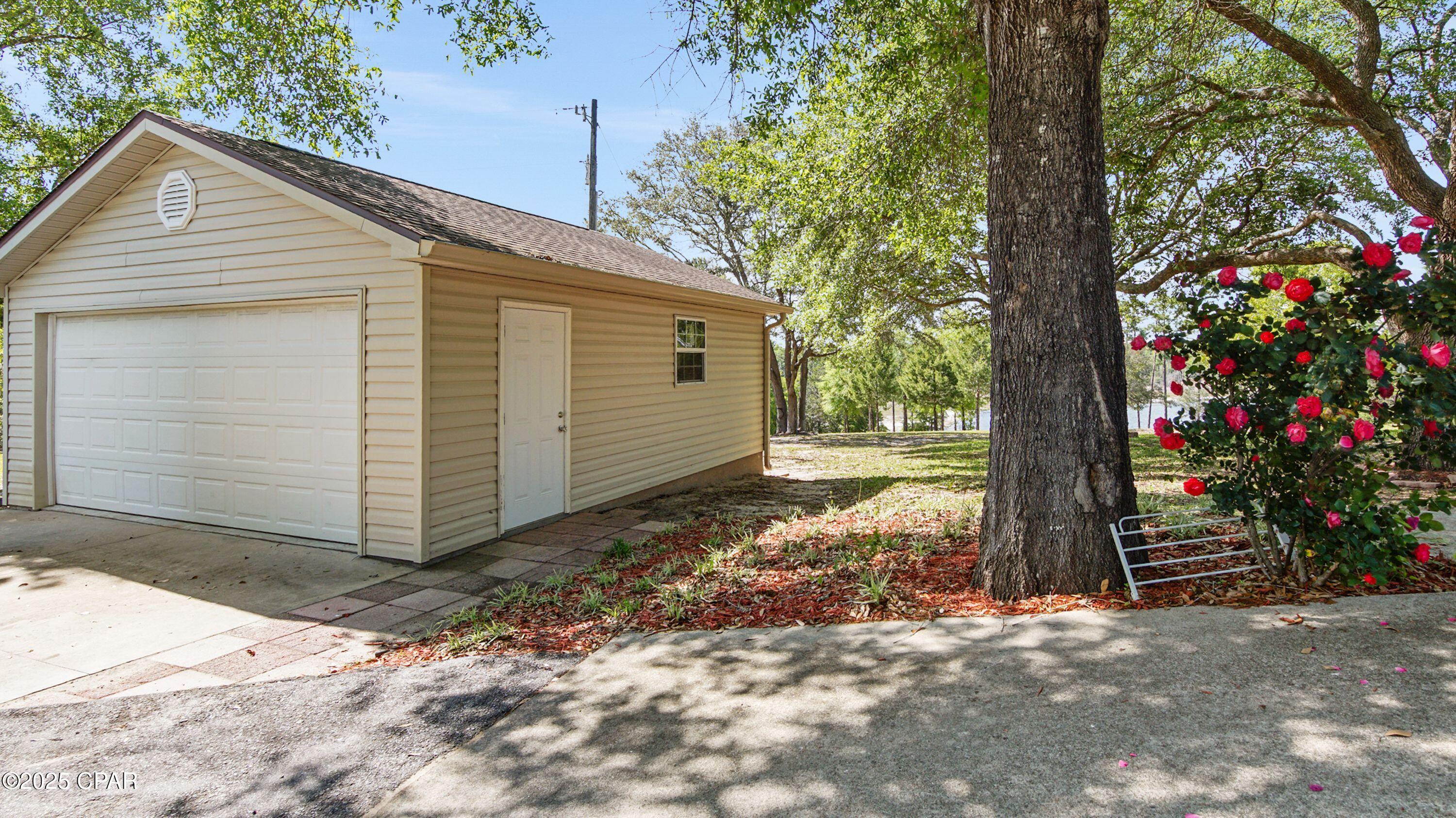 5026 Highway 77 Chipley, FL 32428 - Photo 40 of 59