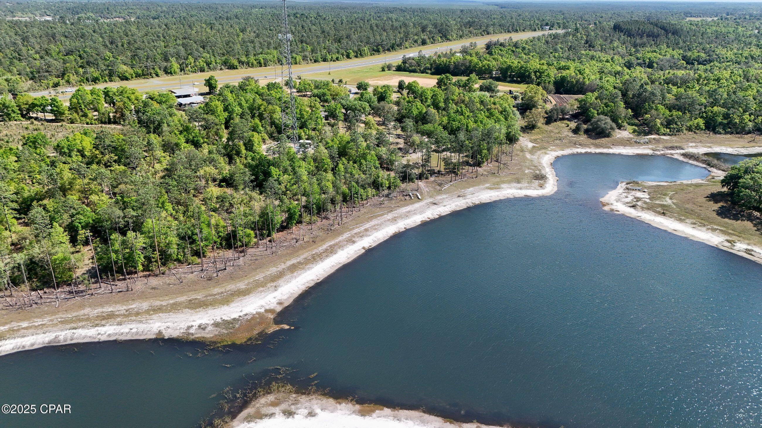 5026 Highway 77 Chipley, FL 32428 - Photo 4 of 59