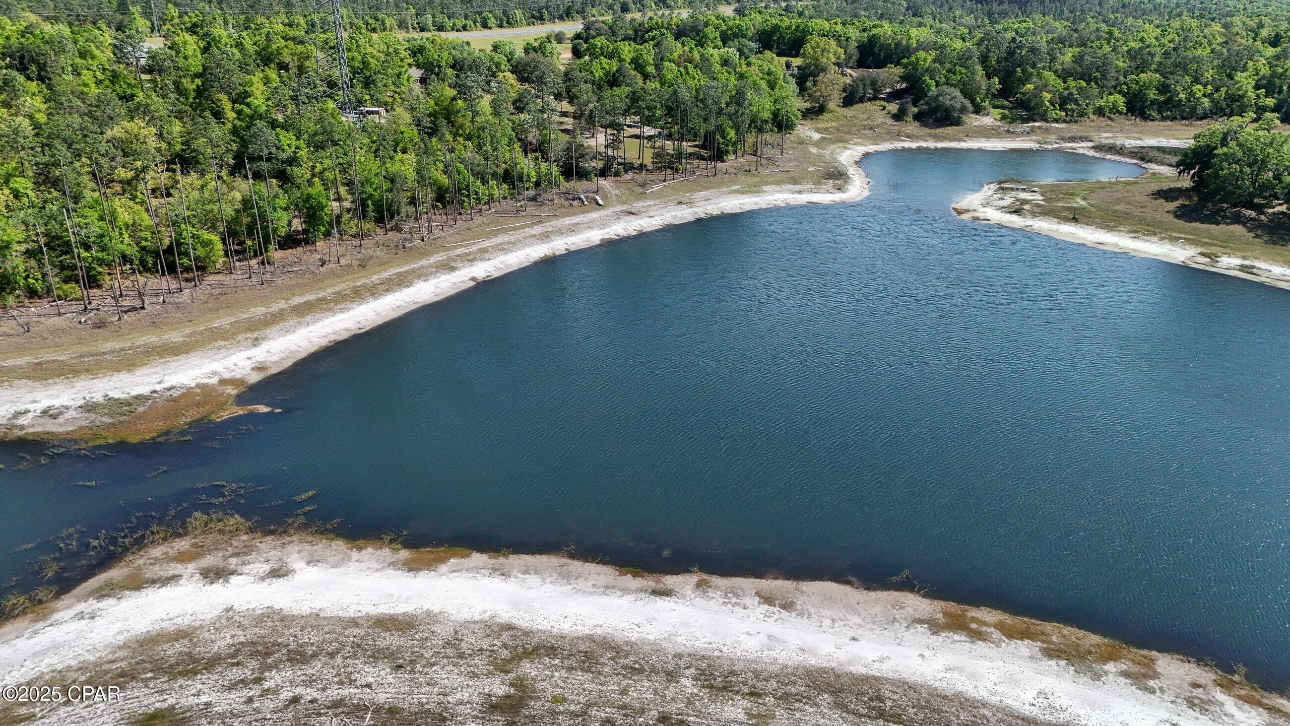 5026 Highway 77 Chipley, FL 32428 - Photo 6 of 59