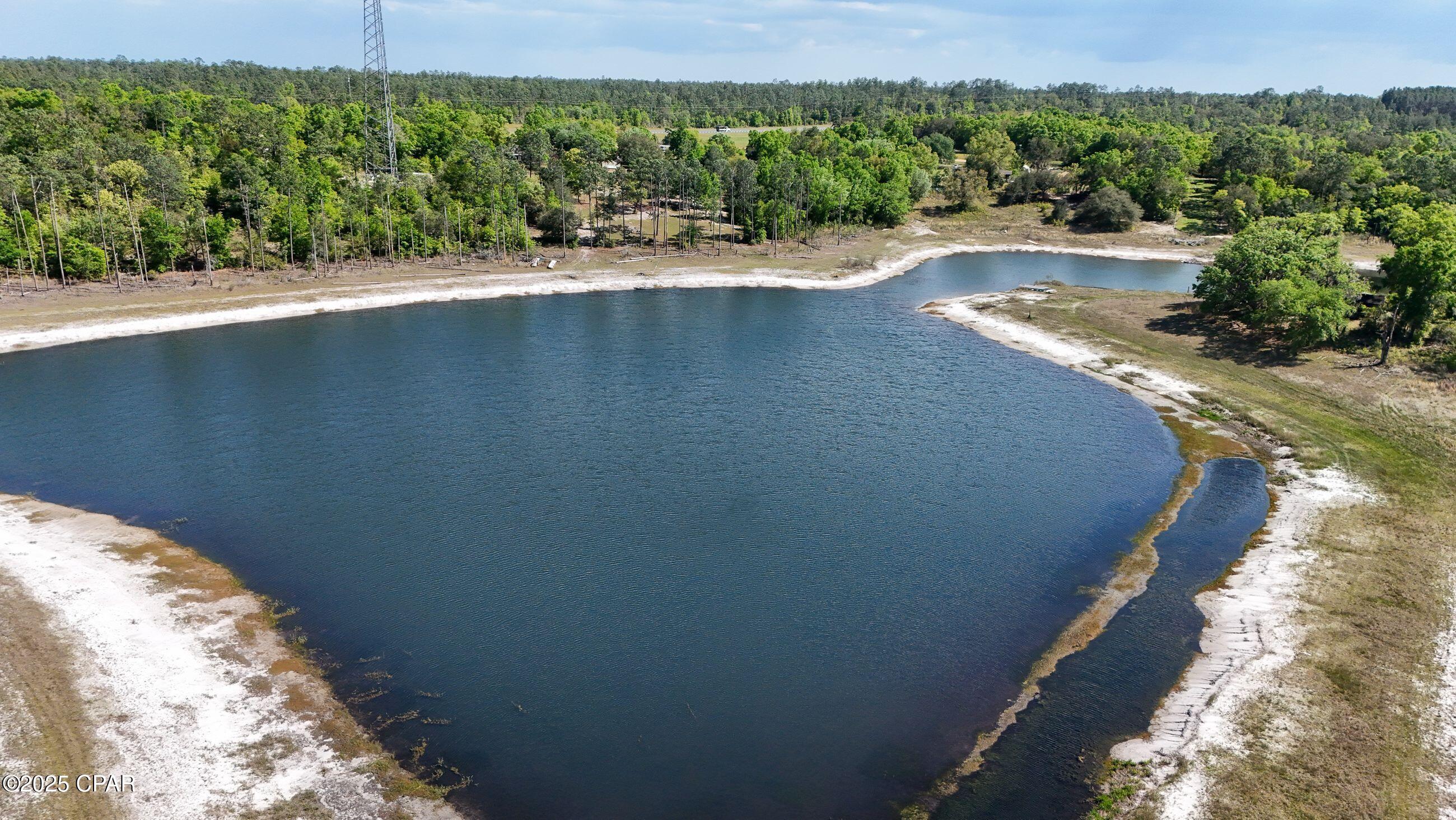 5026 Highway 77 Chipley, FL 32428 - Photo 7 of 59