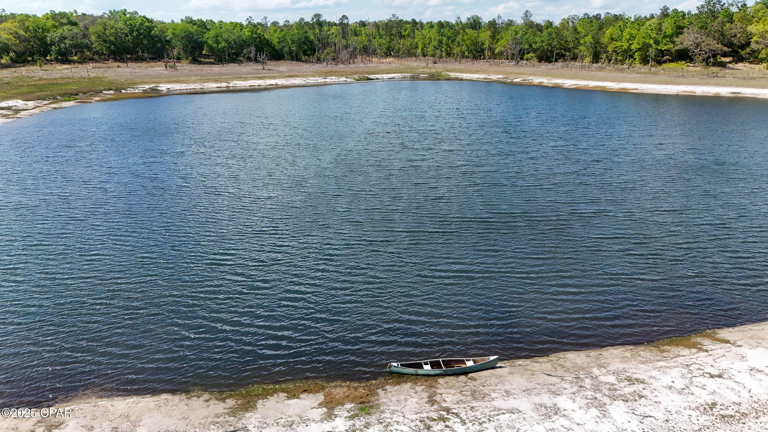 5026 Highway 77 Chipley, FL 32428 - Photo 10 of 59