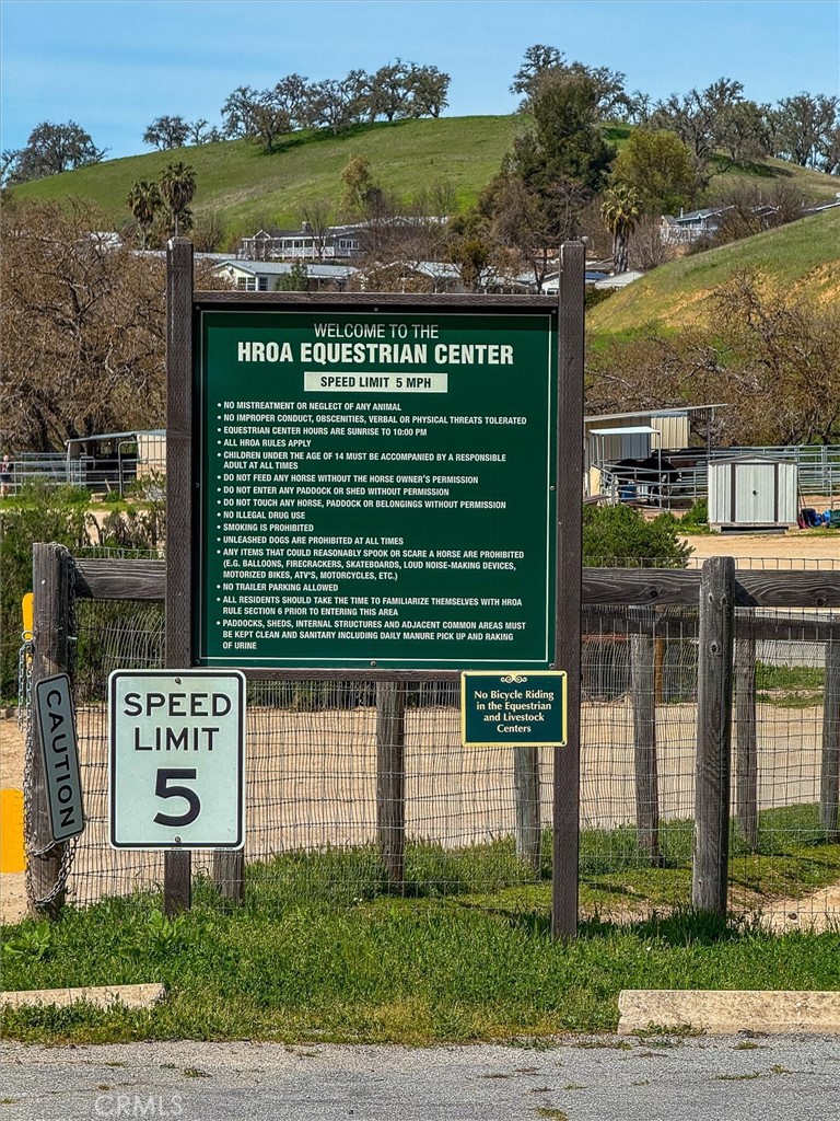 2186 Holly Drive Paso Robles, CA 93446 - Photo 23 of 38 a sign on the side of a building