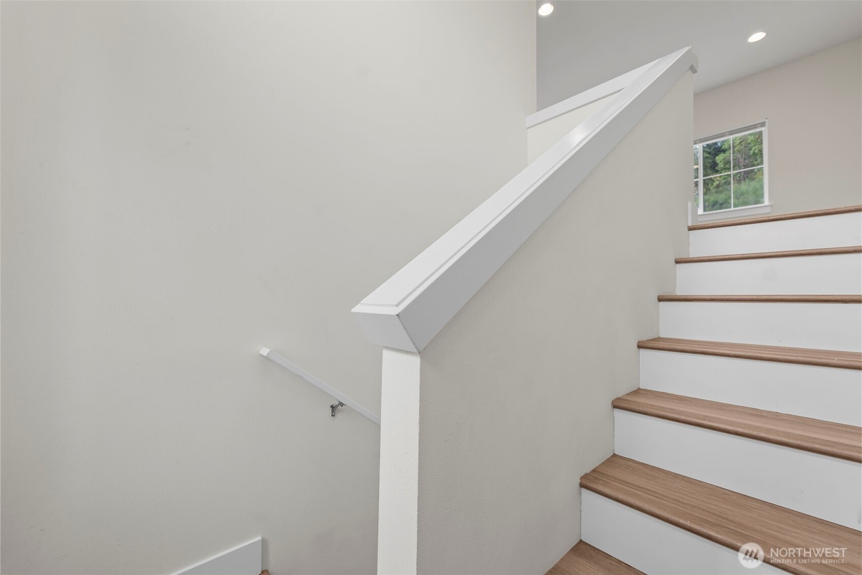 19015 Highway 3, Unit AB Allyn, WA 98524 - Photo 13 of 31 a view of entryway