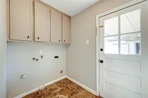 12415 Nova Drive Houston, TX 77077 - Photo 10 of 16 a view of room with window