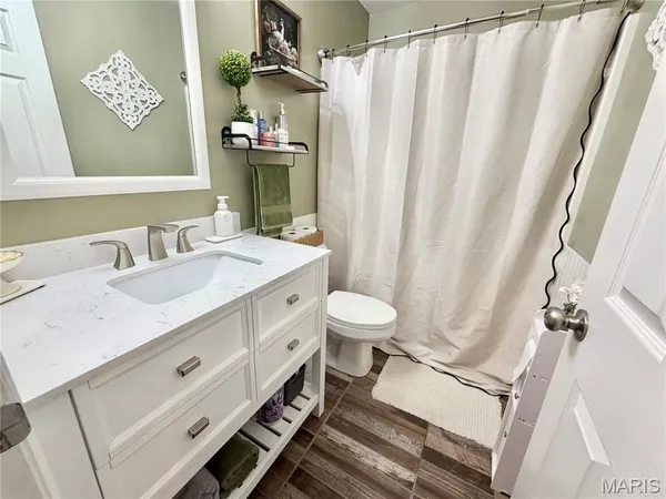 $294,700 | 113 Joe D Drive, Jonesburg, MO 63351