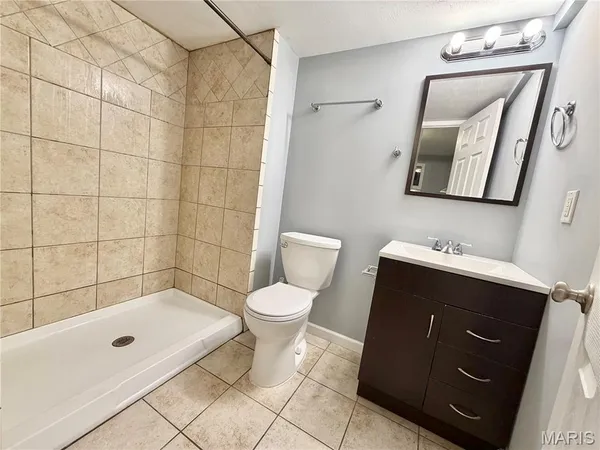 $294,700 | 113 Joe D Drive, Jonesburg, MO 63351