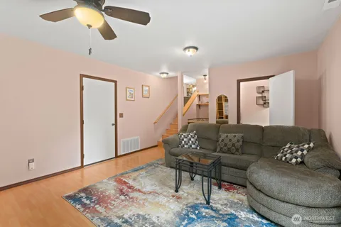 $775,000 | 904 214th Place Southwest, Lynnwood, WA 98036