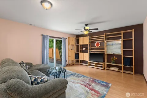 $775,000 | 904 214th Place Southwest, Lynnwood, WA 98036