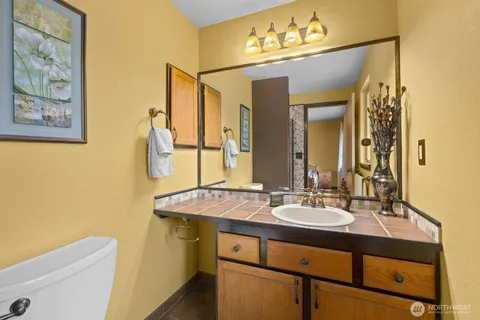 $775,000 | 904 214th Place Southwest, Lynnwood, WA 98036