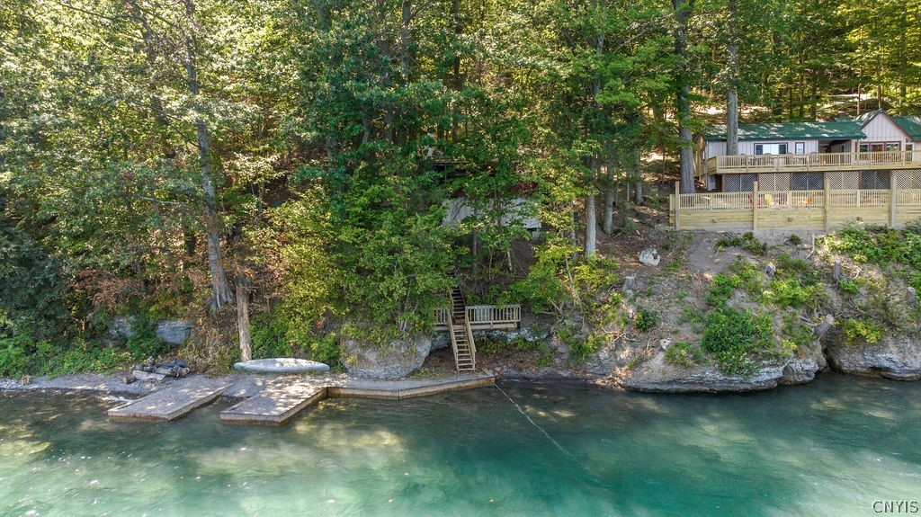 120 Ridings Drive Niles, NY 13077 - Photo 3 of 26 Aerial - shoreline view