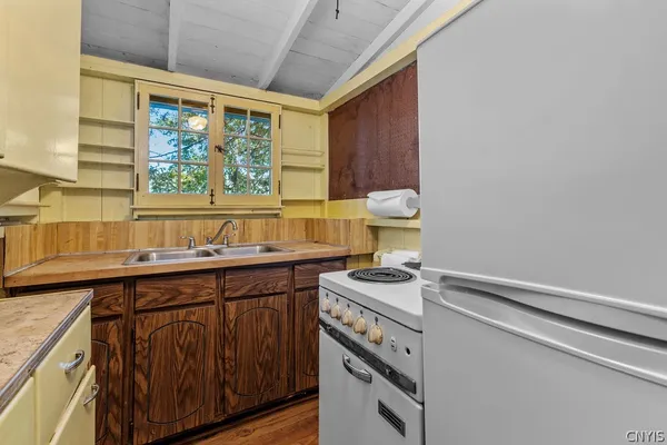 $999,000 | 120 Ridings Drive, Niles, NY 13077