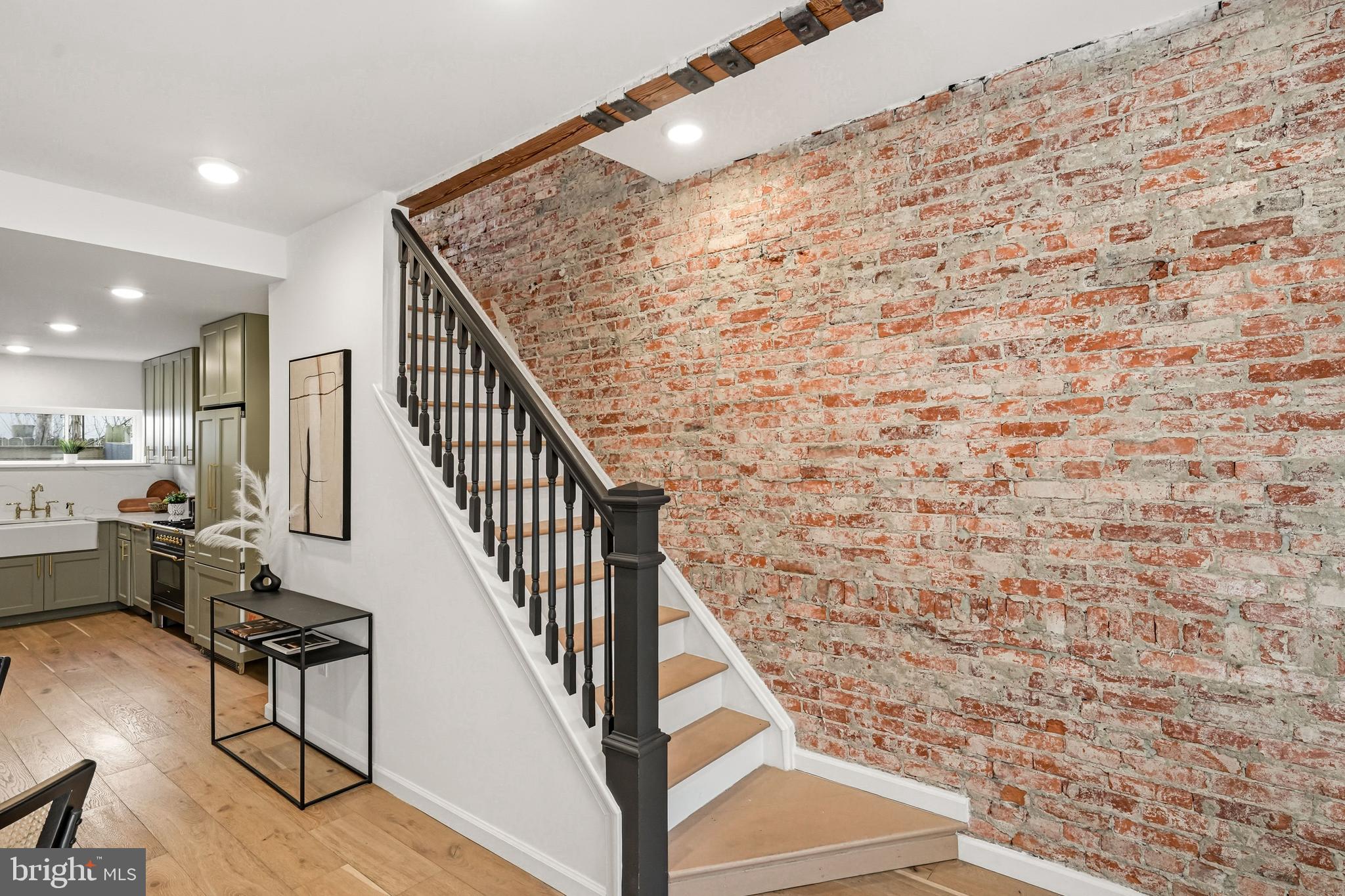 831 North Stillman Street Philadelphia, PA 19130 - Photo 19 of 35 a view of entryway