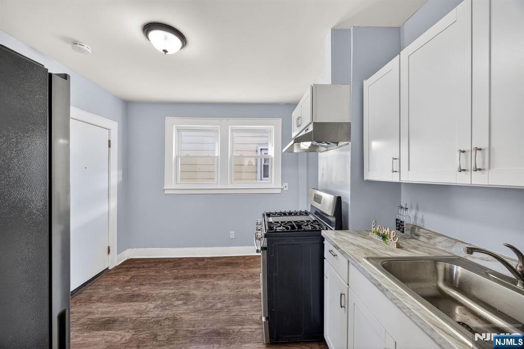 134 Dewey Street Newark, NJ 07112 - Photo 12 of 25