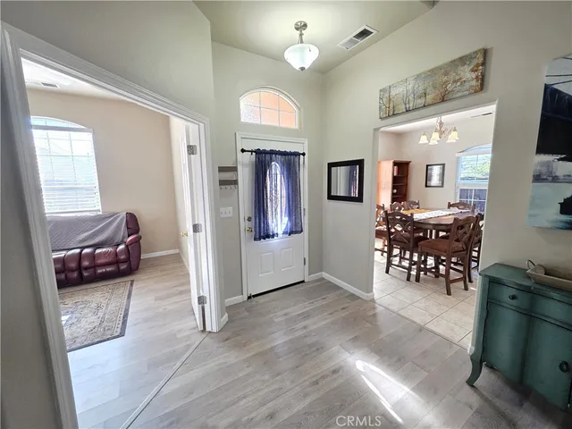 a view of a livingroom with furniture and a livingroom