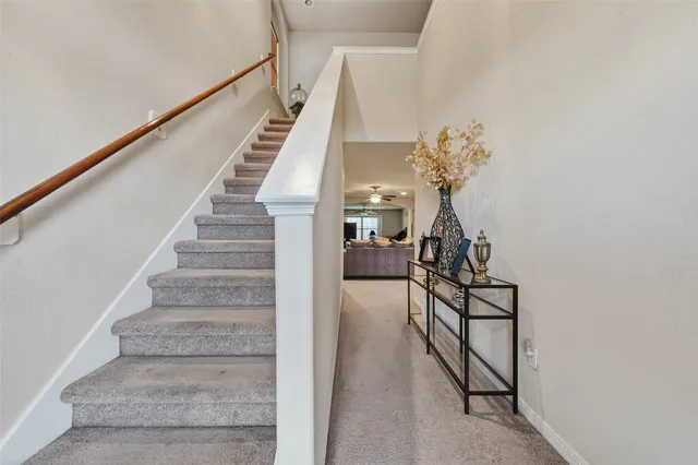 a view of entryway and hall