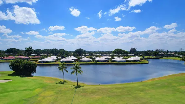 $2,900 | 300 John F Kennedy Drive, Unit PH8, Atlantis, FL 33462