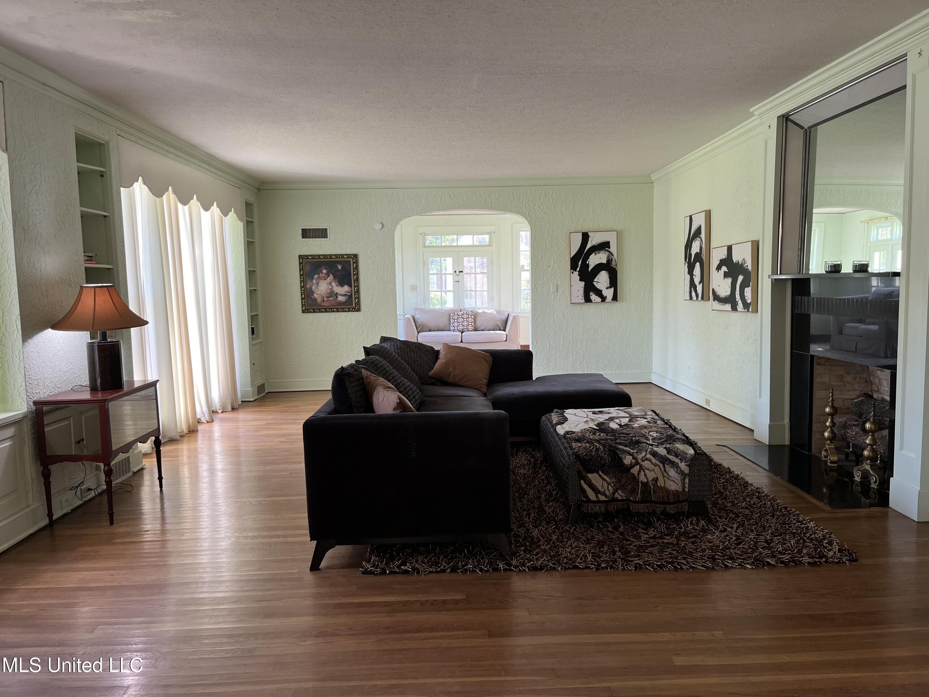 607 West 2nd Street Clarksdale, MS 38614 - Photo 2 of 6 607-2