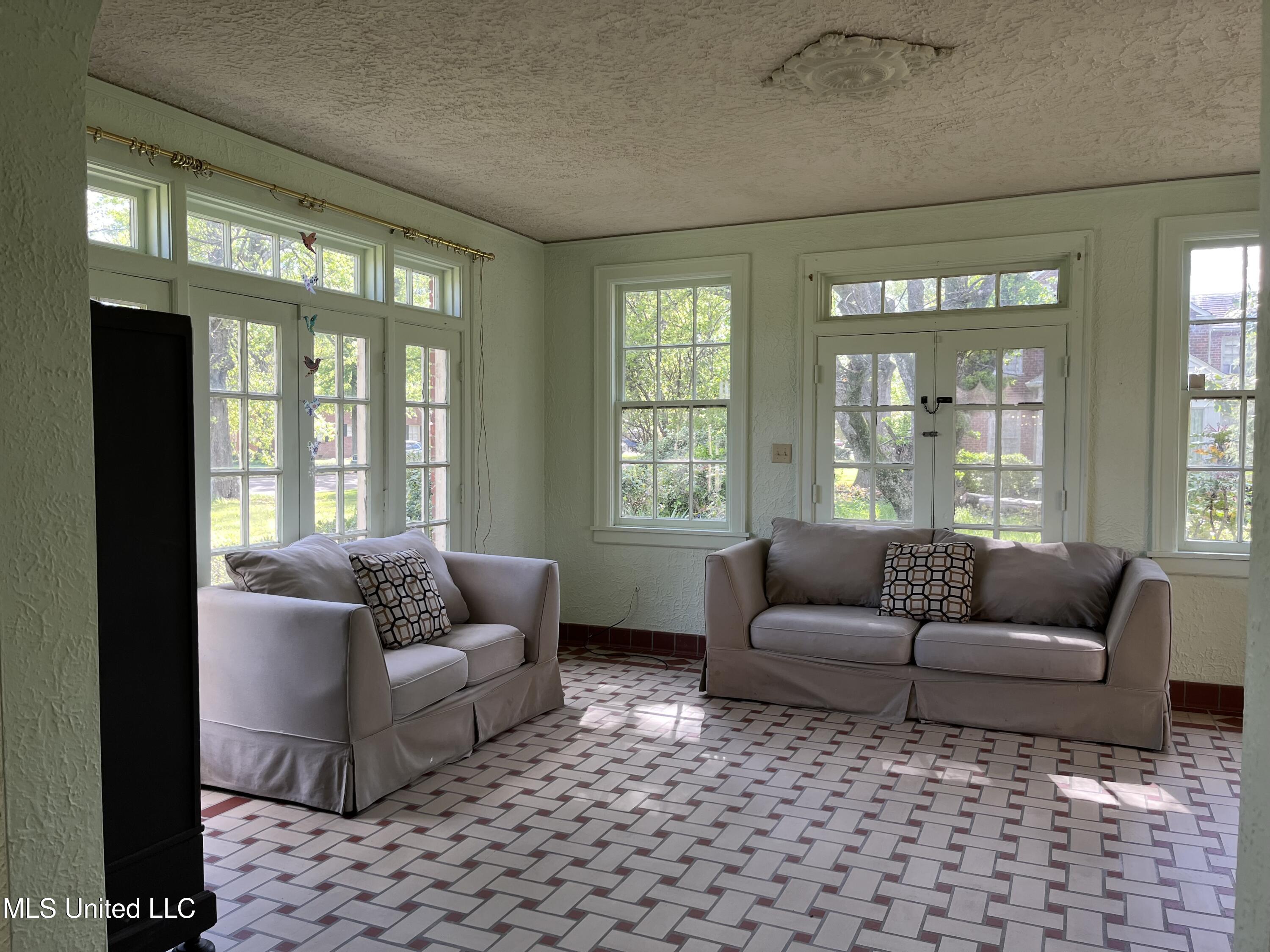 607 West 2nd Street Clarksdale, MS 38614 - Photo 3 of 6 607-3