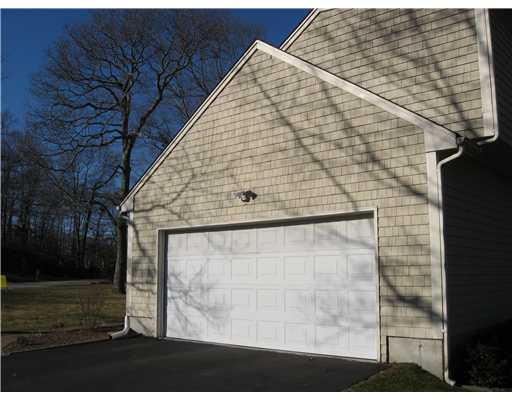 10 Wicklow Road Westerly, RI 02891 - Photo 4 of 15 Exterior Back.