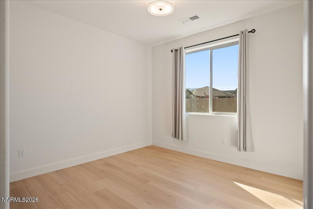 11174 Freedom Range Lane Reno, NV 89521 - Photo 26 of 41 11174 Freedom Range (26)