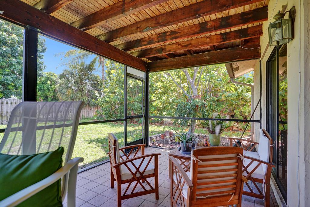 230 Southwest 1st Street Boca Raton, FL 33432 - Photo 33 of 62 DSC00089