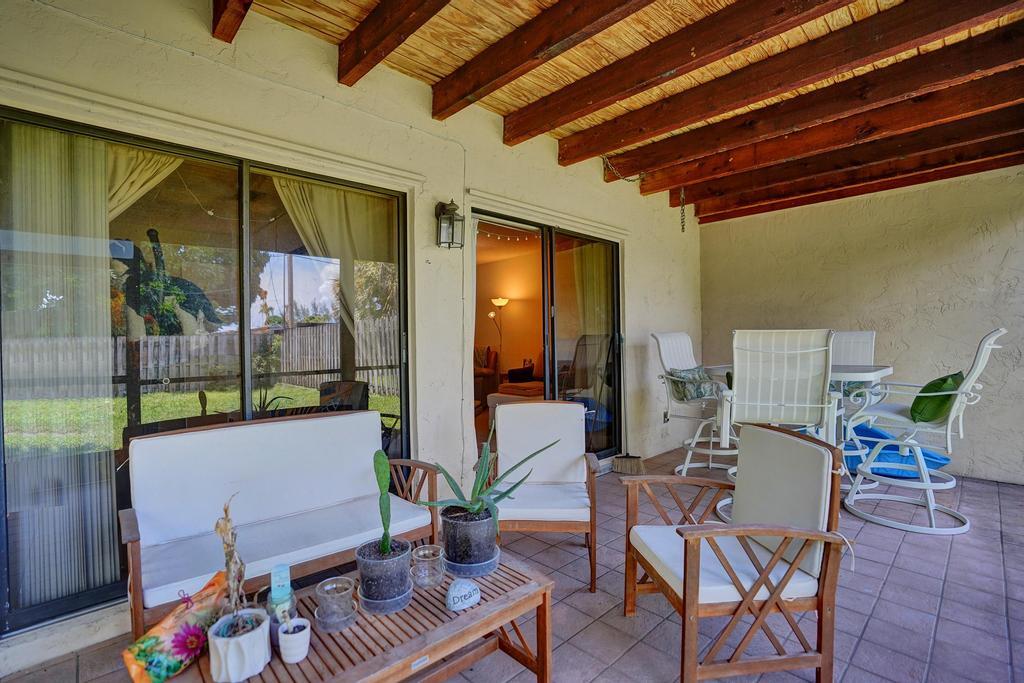230 Southwest 1st Street Boca Raton, FL 33432 - Photo 34 of 62 DSC00092