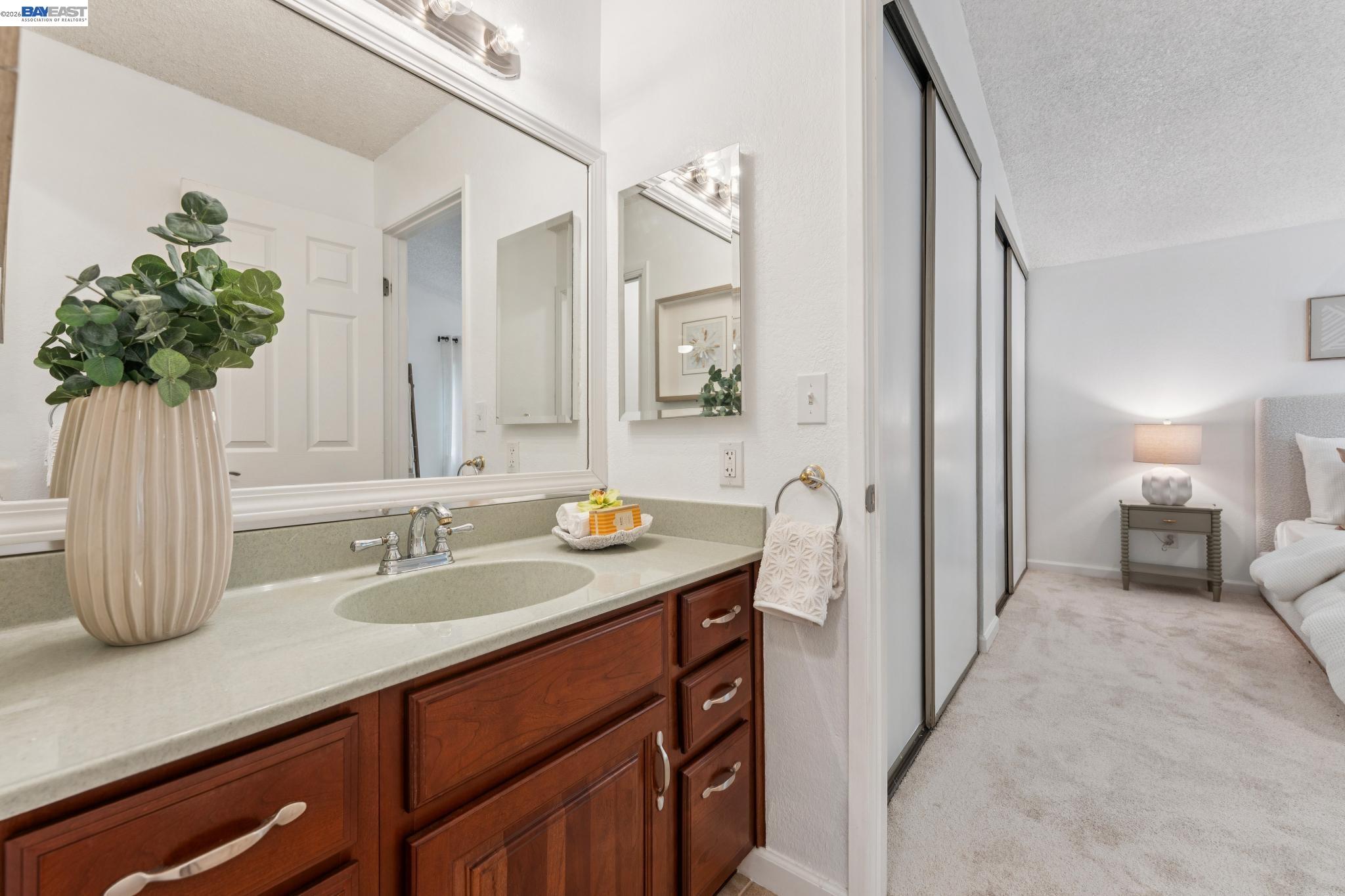 26 Raintree Court, Unit 30 Hayward, CA 94544 - Photo 44 of 65