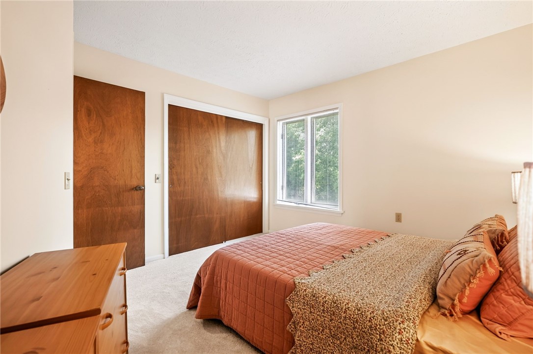 45 Split Rock Road Pittsford, NY 14534 - Photo 35 of 49