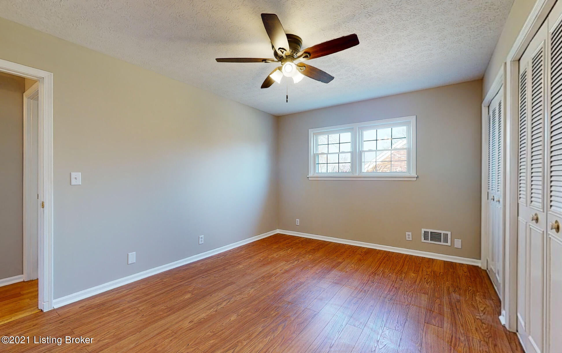 5505 Cumnock Road Louisville, KY 40291 - Photo 38 of 61 5505-Cumnock-Rd-20210408-040