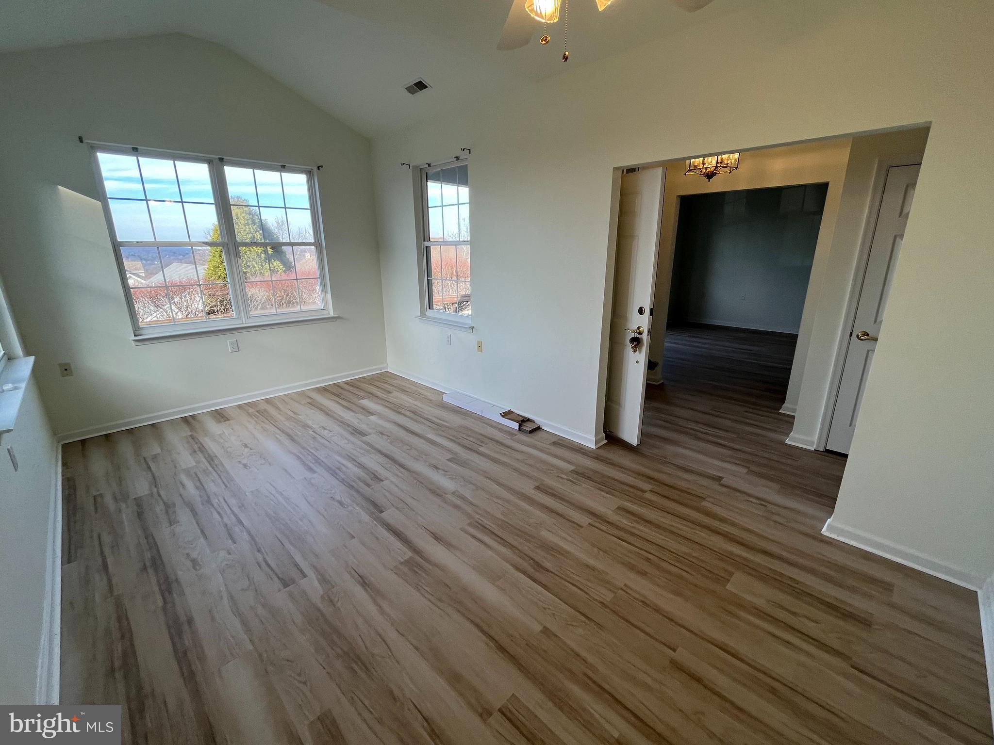 1607 Hulnick Road, Unit 43827 Coatesville, PA 19320 - Photo 5 of 16 Library/Office