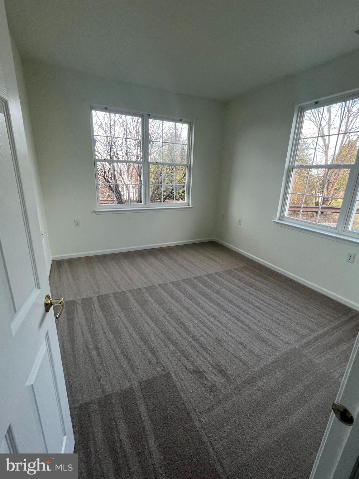1607 Hulnick Road, Unit 43827 Coatesville, PA 19320 - Photo 8 of 16 Bathroom 2