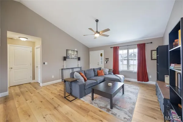 $325,000 | 1136 Stone Henge Court, Pevely, MO 63070